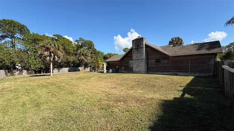 354 Baysinger Avenue, Fort Pierce, FL 34982 Photo