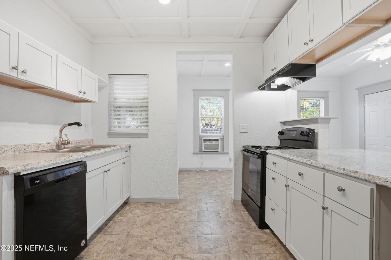 911 Phillips Street, Jacksonville, FL 32207 Photo