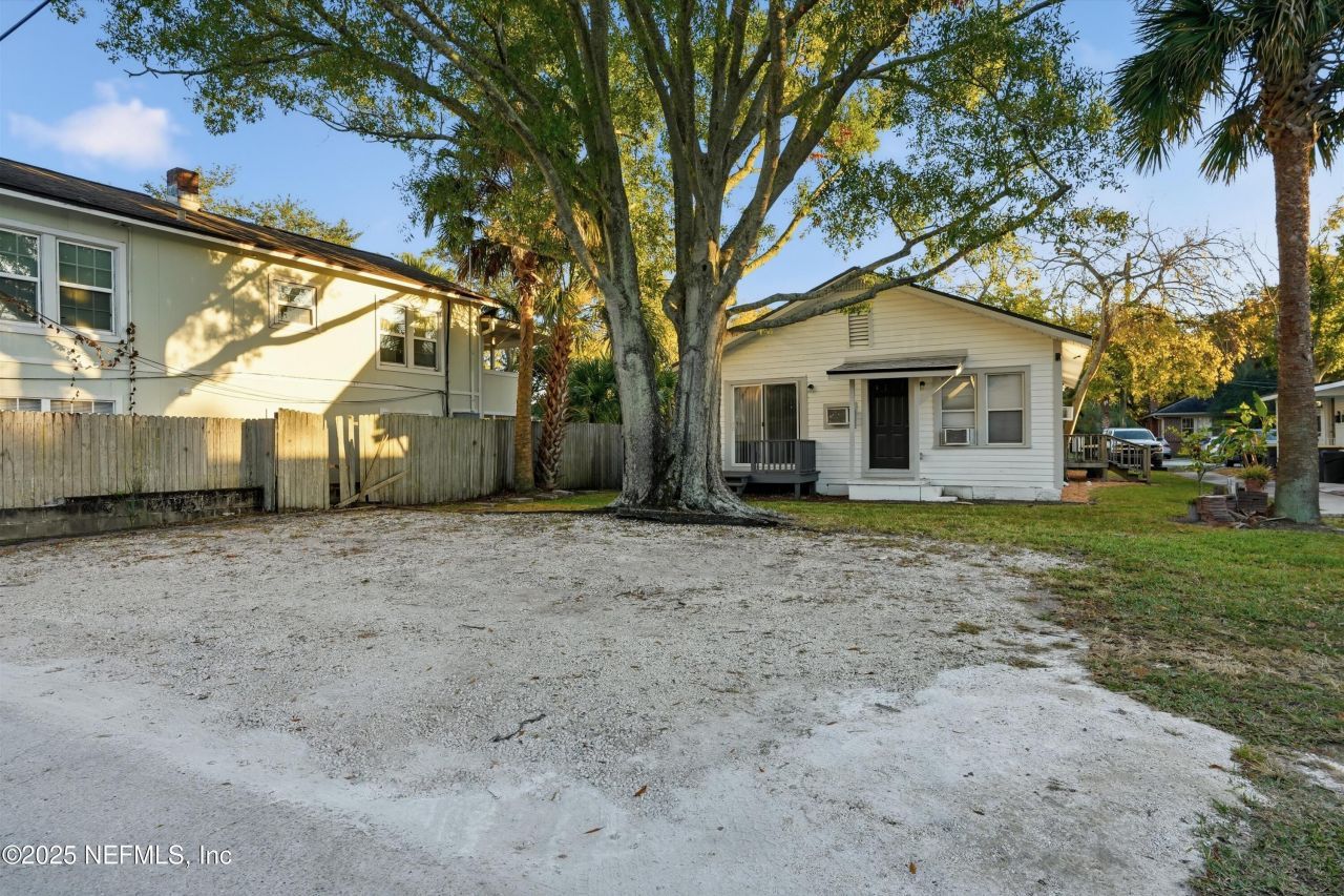 911 Phillips Street, Jacksonville, FL 32207 Photo