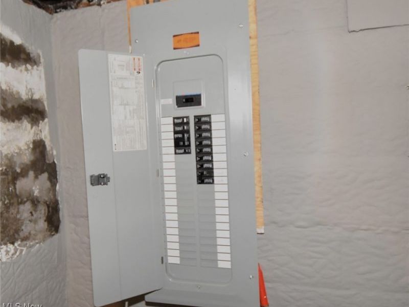 21 Katherine Street, Struthers, OH 44471 Photo 16