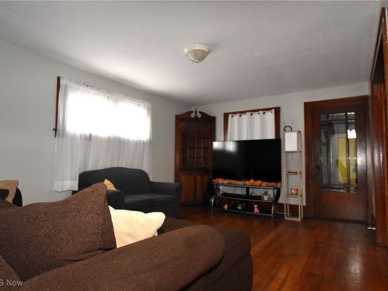 21 Katherine Street, Struthers, OH 44471 Photo 8