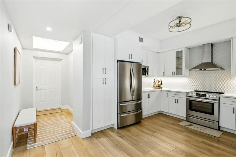 3340 NE 190th Street, Unit 602, Aventura, FL 33180 Photo