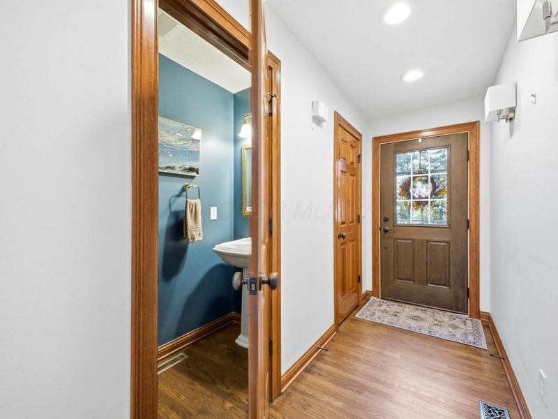 355 Nature Trail, Westerville, OH 43082 Photo 18