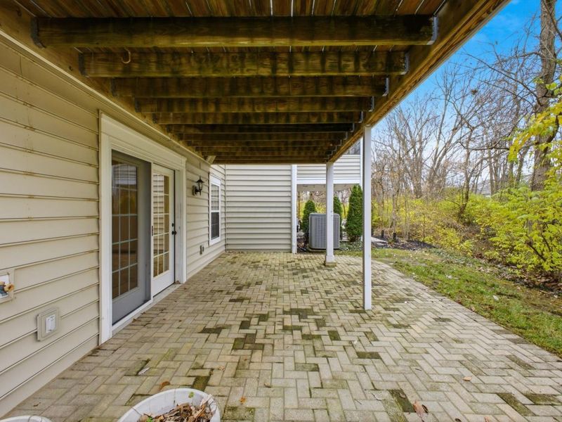 355 Nature Trail, Westerville, OH 43082 Photo 7