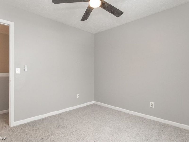 10203 Kennedy Avenue, Cleveland, OH 44104 Photo 13