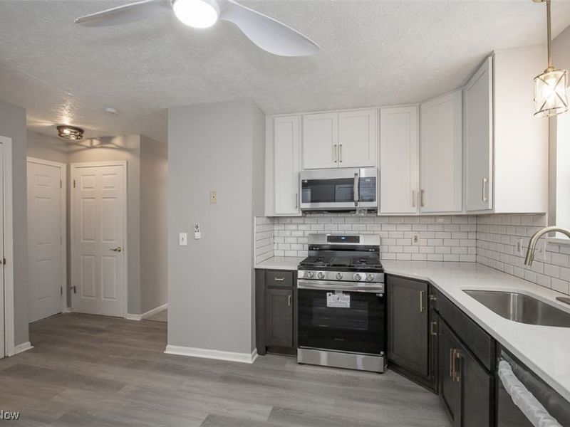 10203 Kennedy Avenue, Cleveland, OH 44104 Photo 19