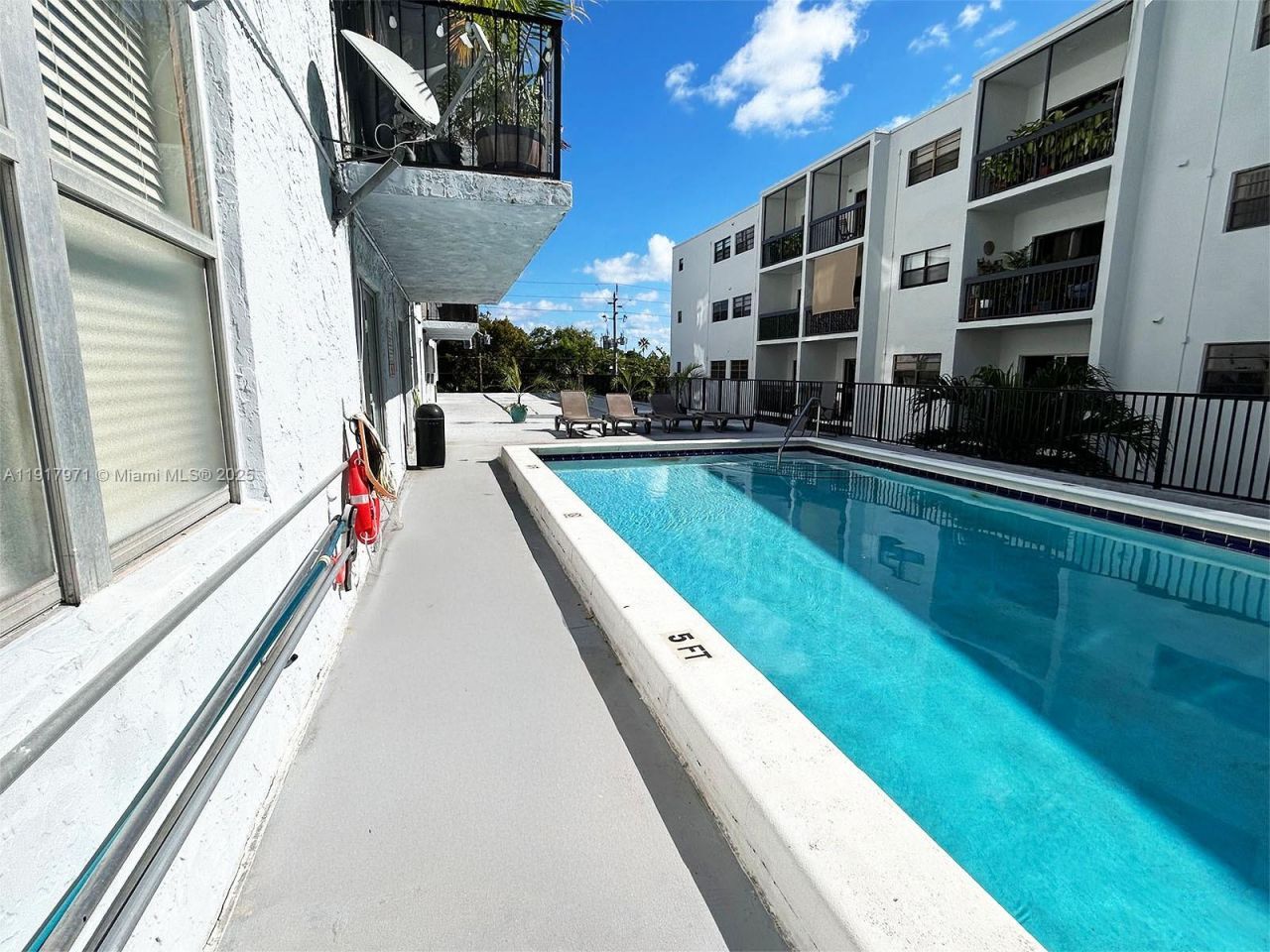 899 West Ave, Unit 3M, Miami Beach, FL 33139 Photo