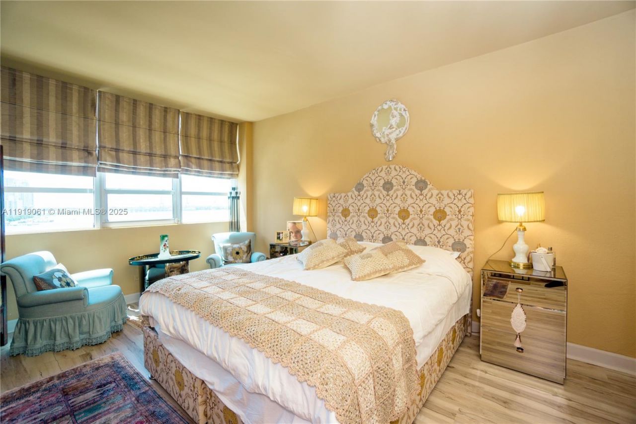 1500 Bay Rd, Unit 932S, Miami Beach, FL 33139 Photo