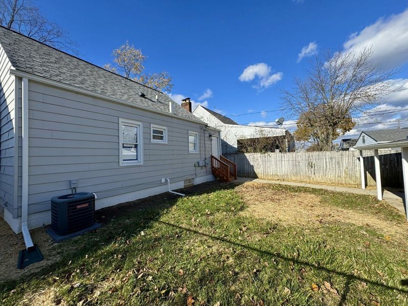 894 Binns Boulevard, Columbus, OH 43204 Photo 18