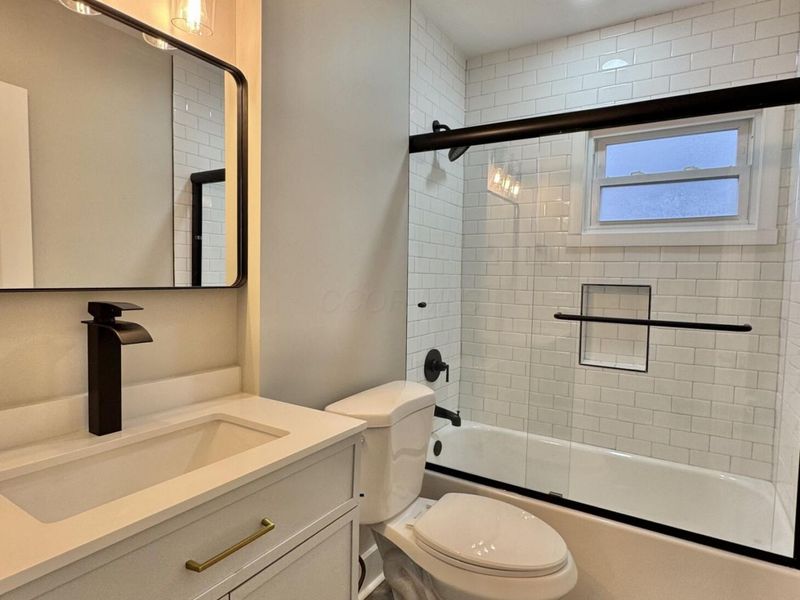 894 Binns Boulevard, Columbus, OH 43204 Photo 6