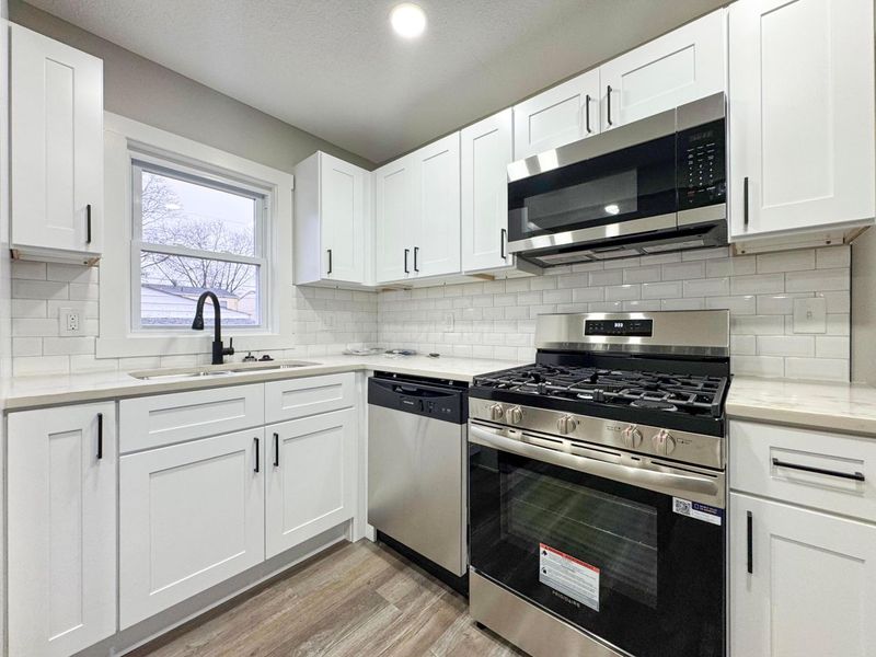 894 Binns Boulevard, Columbus, OH 43204 Photo 9