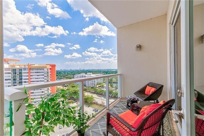 1301 NE Miami Gardens Drive, Unit 1721w, Miami, FL 33179 Photo