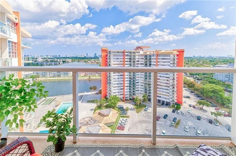 1301 NE Miami Gardens Drive, Unit 1721w, Miami, FL 33179 Photo