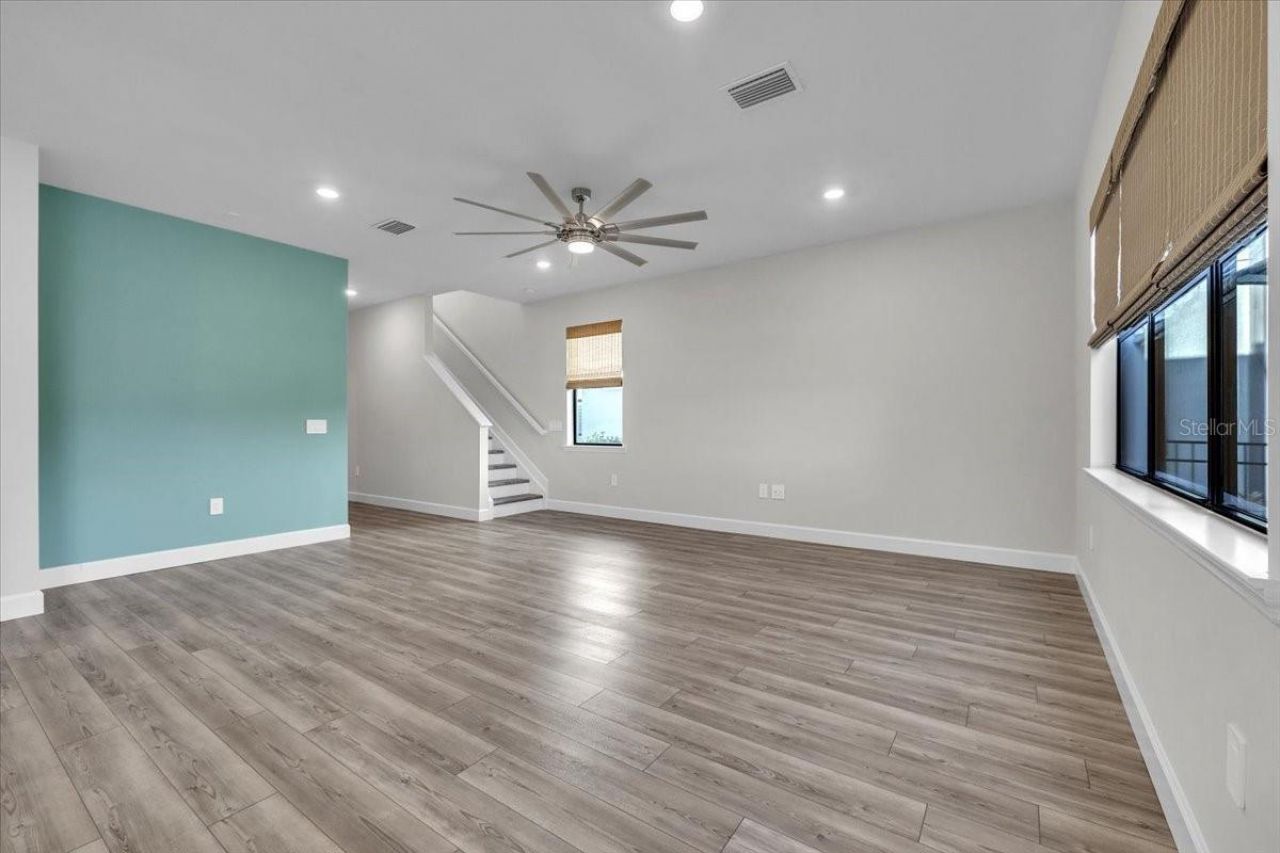 16317 Pine Mist Drive, Lakewood Ranch, FL 34211 Photo