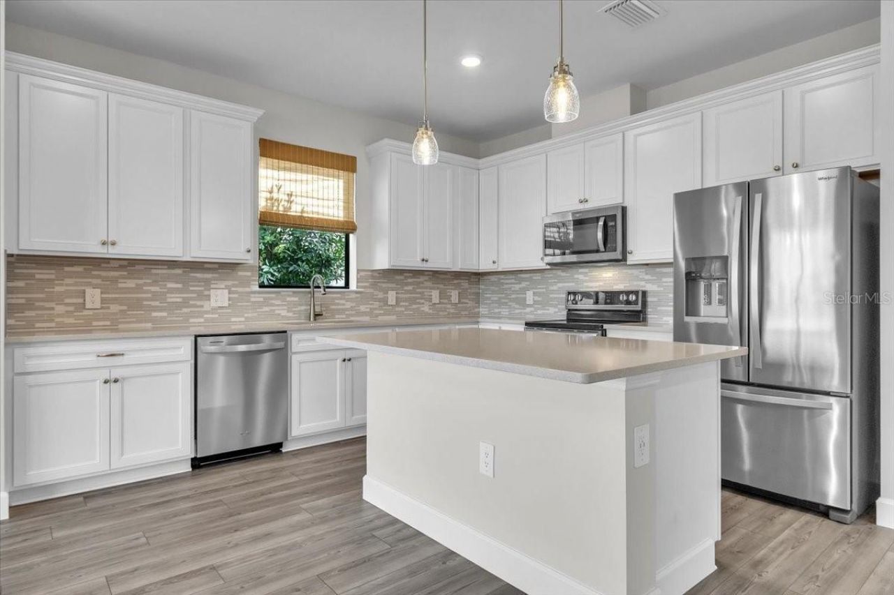 16317 Pine Mist Drive, Lakewood Ranch, FL 34211 Photo