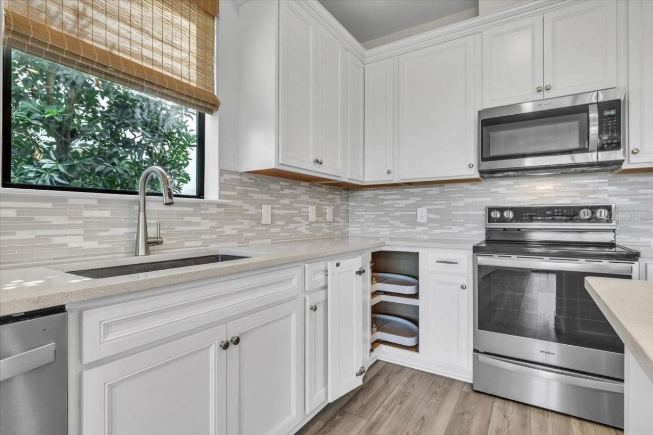 16317 Pine Mist Drive, Lakewood Ranch, FL 34211 Photo