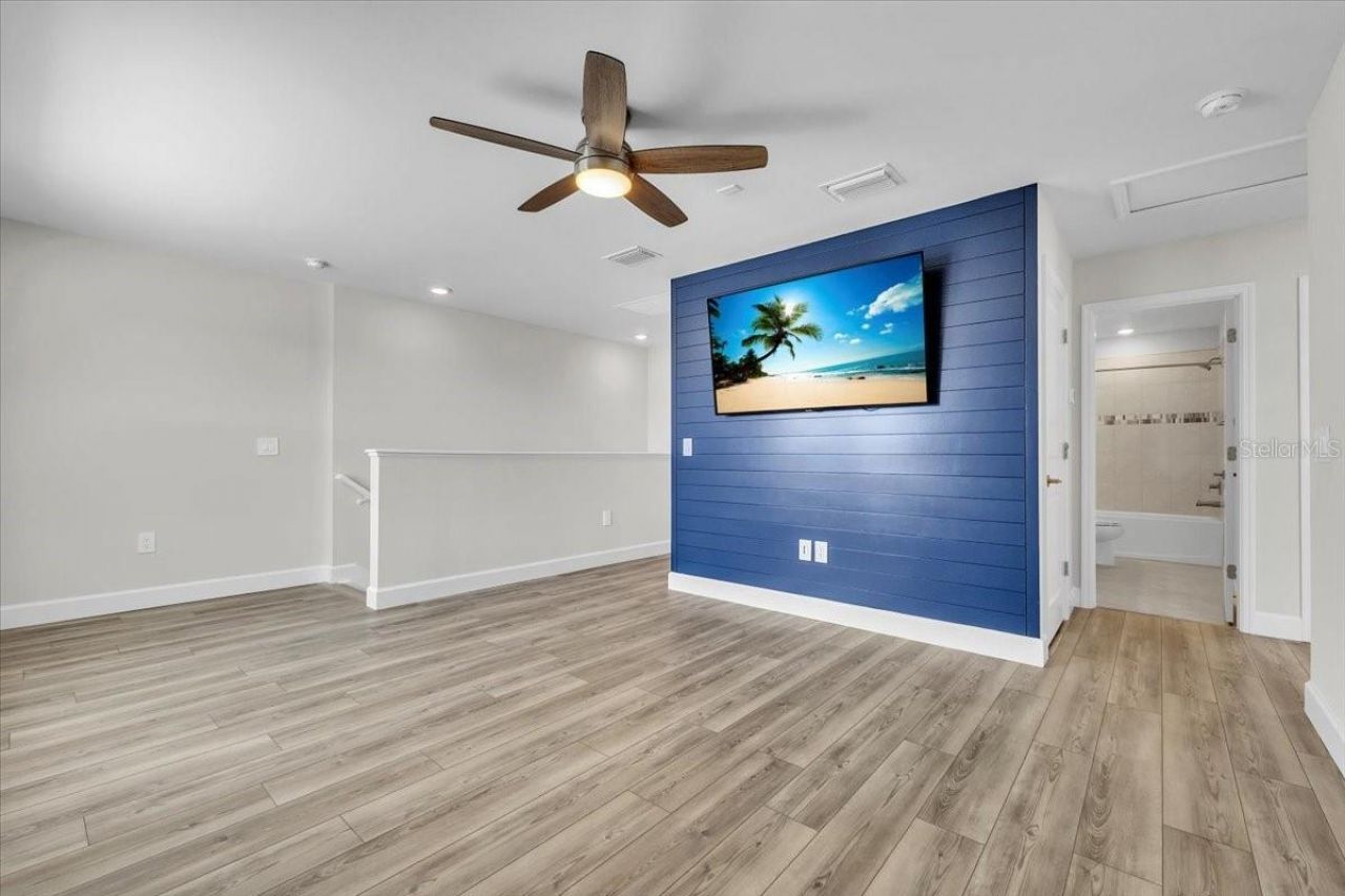 16317 Pine Mist Drive, Lakewood Ranch, FL 34211 Photo