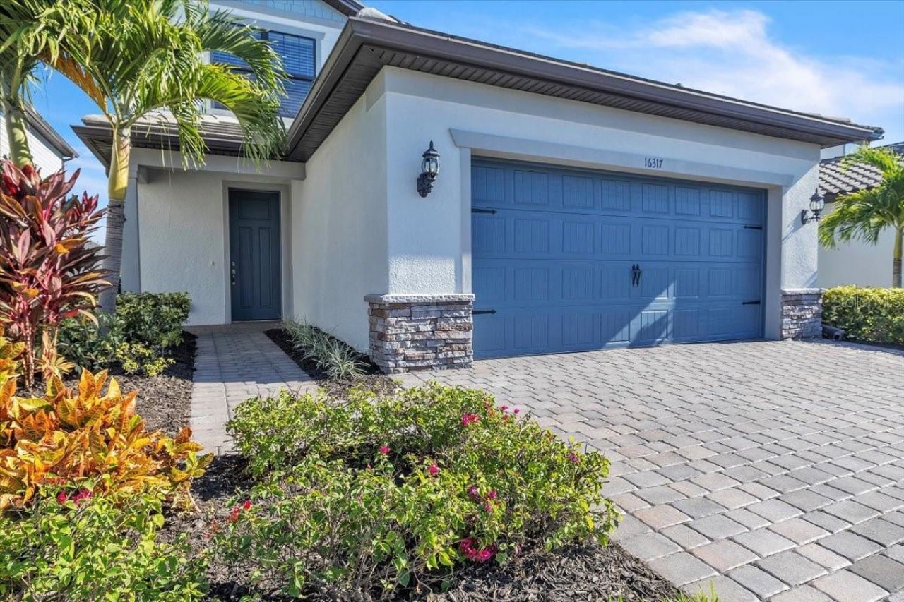16317 Pine Mist Drive, Lakewood Ranch, FL 34211 Photo