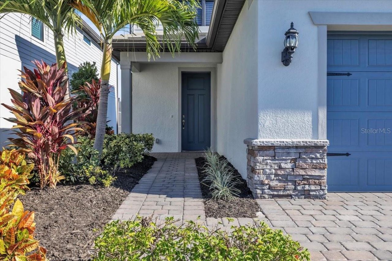 16317 Pine Mist Drive, Lakewood Ranch, FL 34211 Photo