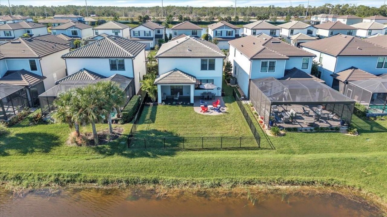 16317 Pine Mist Drive, Lakewood Ranch, FL 34211 Photo