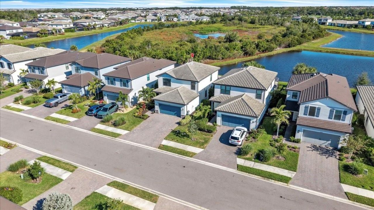 16317 Pine Mist Drive, Lakewood Ranch, FL 34211 Photo