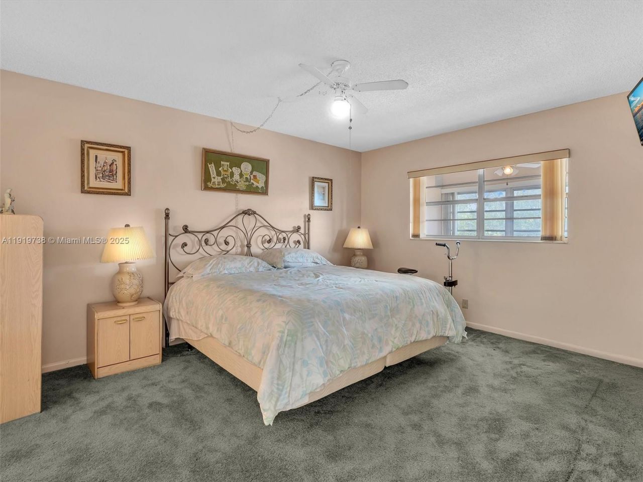 5102 NW 36th St, Unit 607, Lauderdale Lakes, FL 33319 Photo