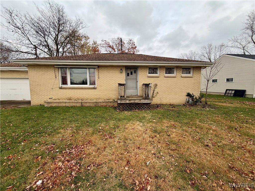 5559 Stilwell Road, Hamburg, NY 14075 Main Photo