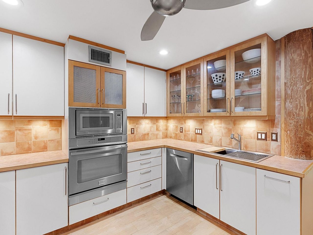 2613 Temple Street, Sarasota, FL 34239 Photo