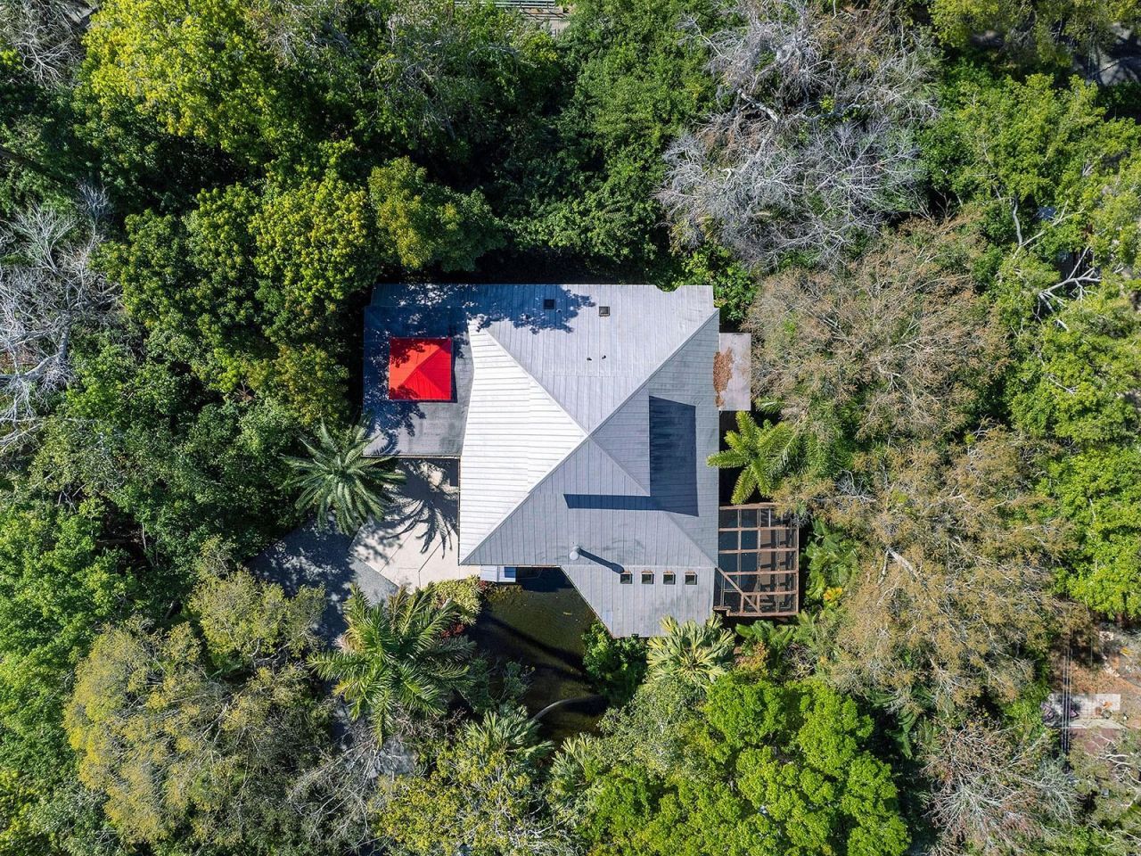 2613 Temple Street, Sarasota, FL 34239 Photo