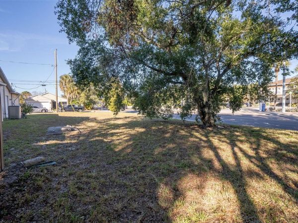 717 NICHOLSON STREET, CLEARWATER, FL 33755