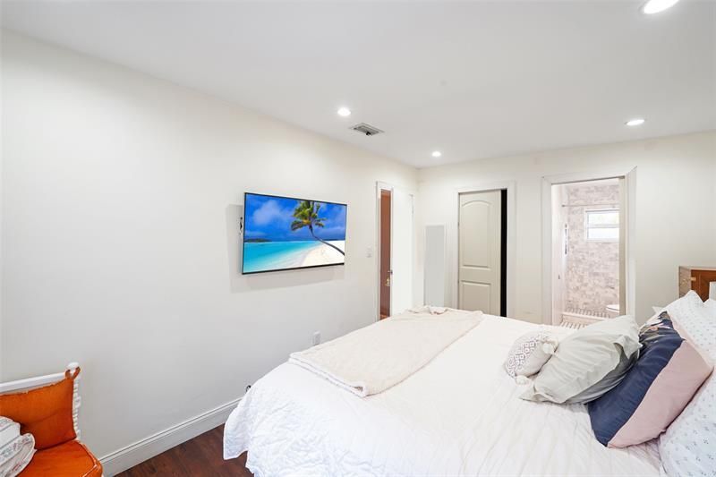 500 NW 120th Street, Miami, FL 33168 Photo