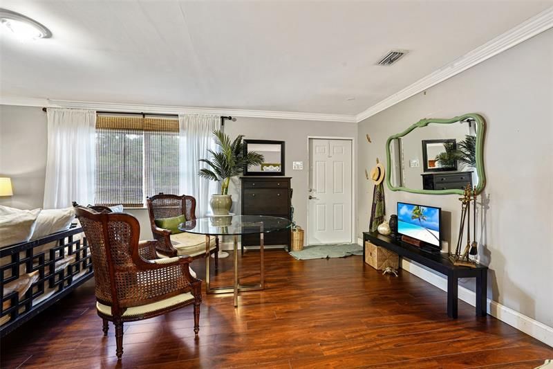 500 NW 120th Street, Miami, FL 33168 Photo