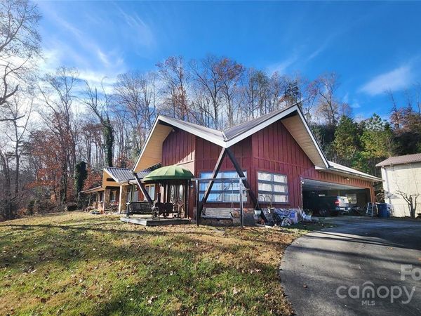 1859 Kale Road , Catawba, NC 28609