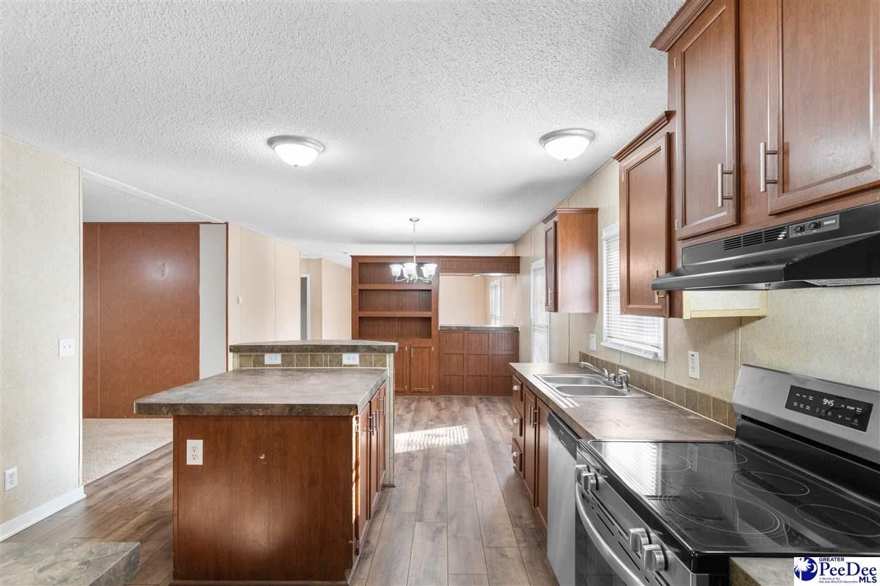 235 Rolling Creek Photo 11