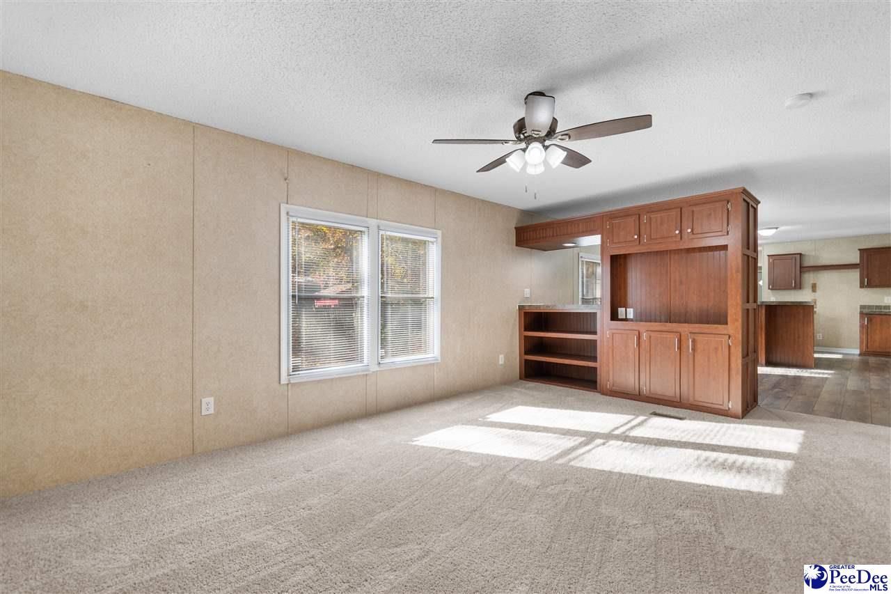 235 Rolling Creek Photo 15