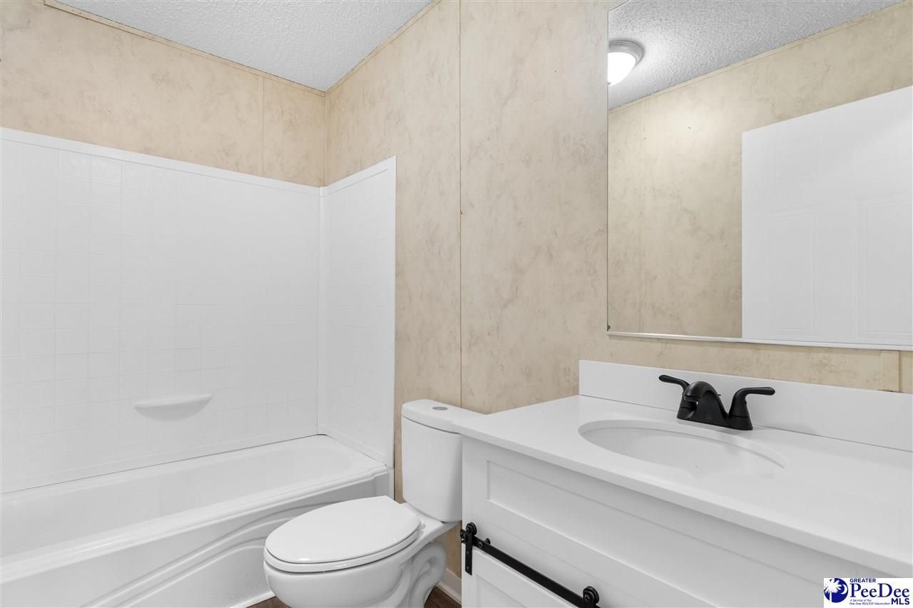 235 Rolling Creek Photo 19