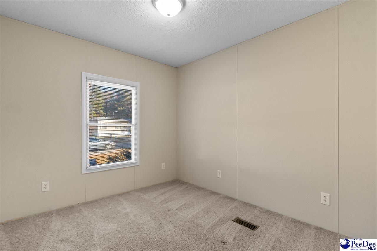 235 Rolling Creek Photo 20