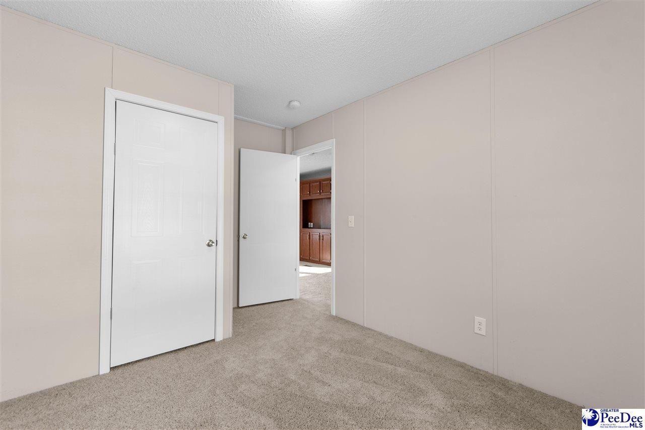 235 Rolling Creek Photo 21