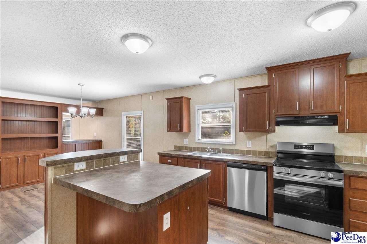 235 Rolling Creek Photo 7