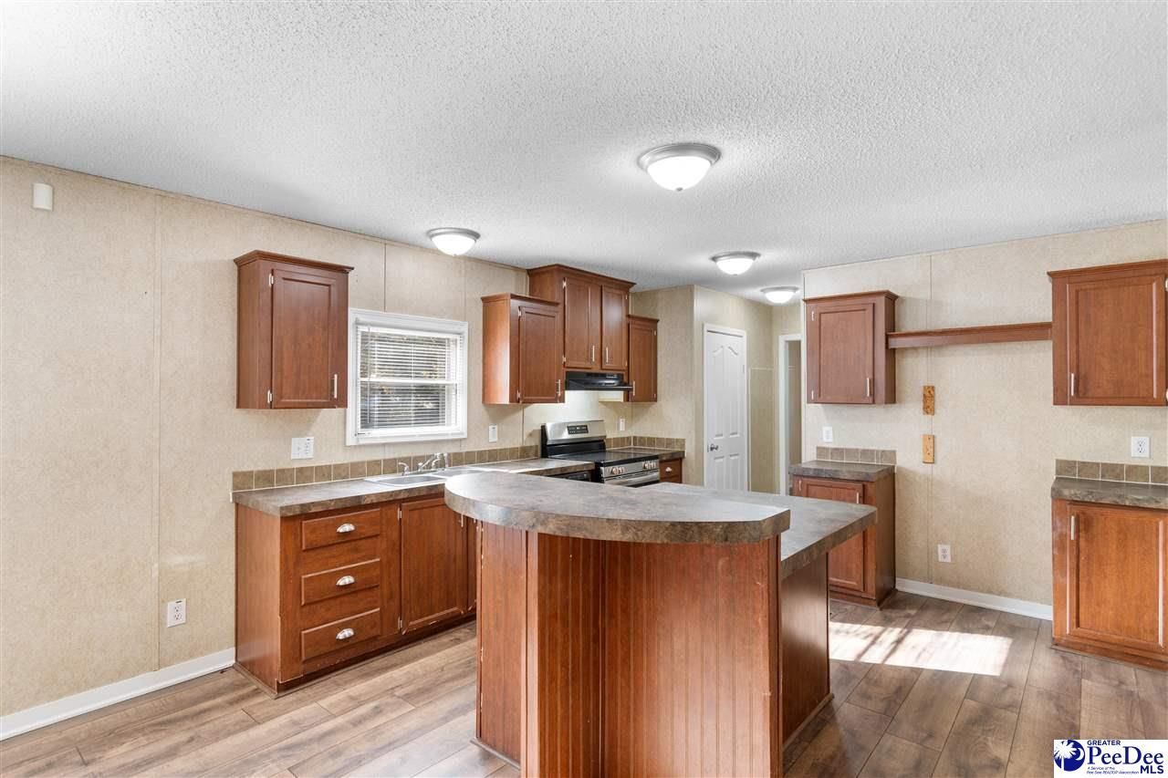 235 Rolling Creek Photo 9