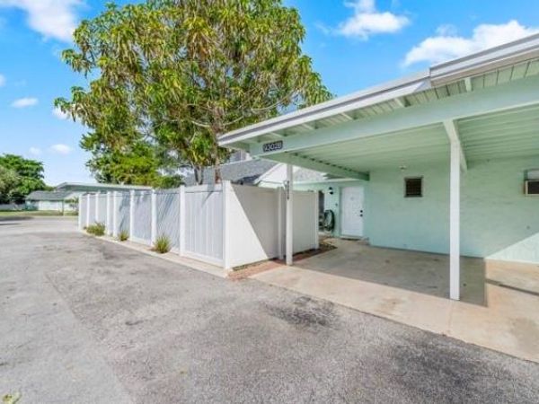 9302 SW 5th Street, Unit B, Boca Raton, FL 33428