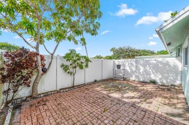 9302 SW 5th Street, Unit B, Boca Raton, FL 33428 Photo