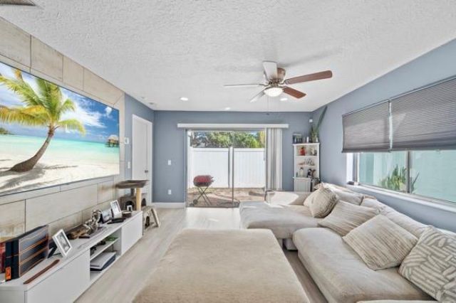 9302 SW 5th Street, Unit B, Boca Raton, FL 33428 Photo