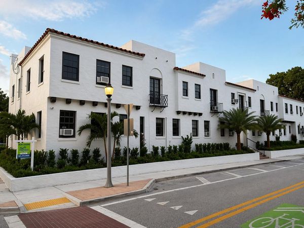 623 Park Place, Unit 19, West Palm Beach, FL 33401