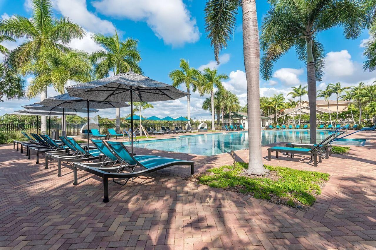 810 Marina Del Ray Lane, Unit 7, West Palm Beach, FL 33401 Photo