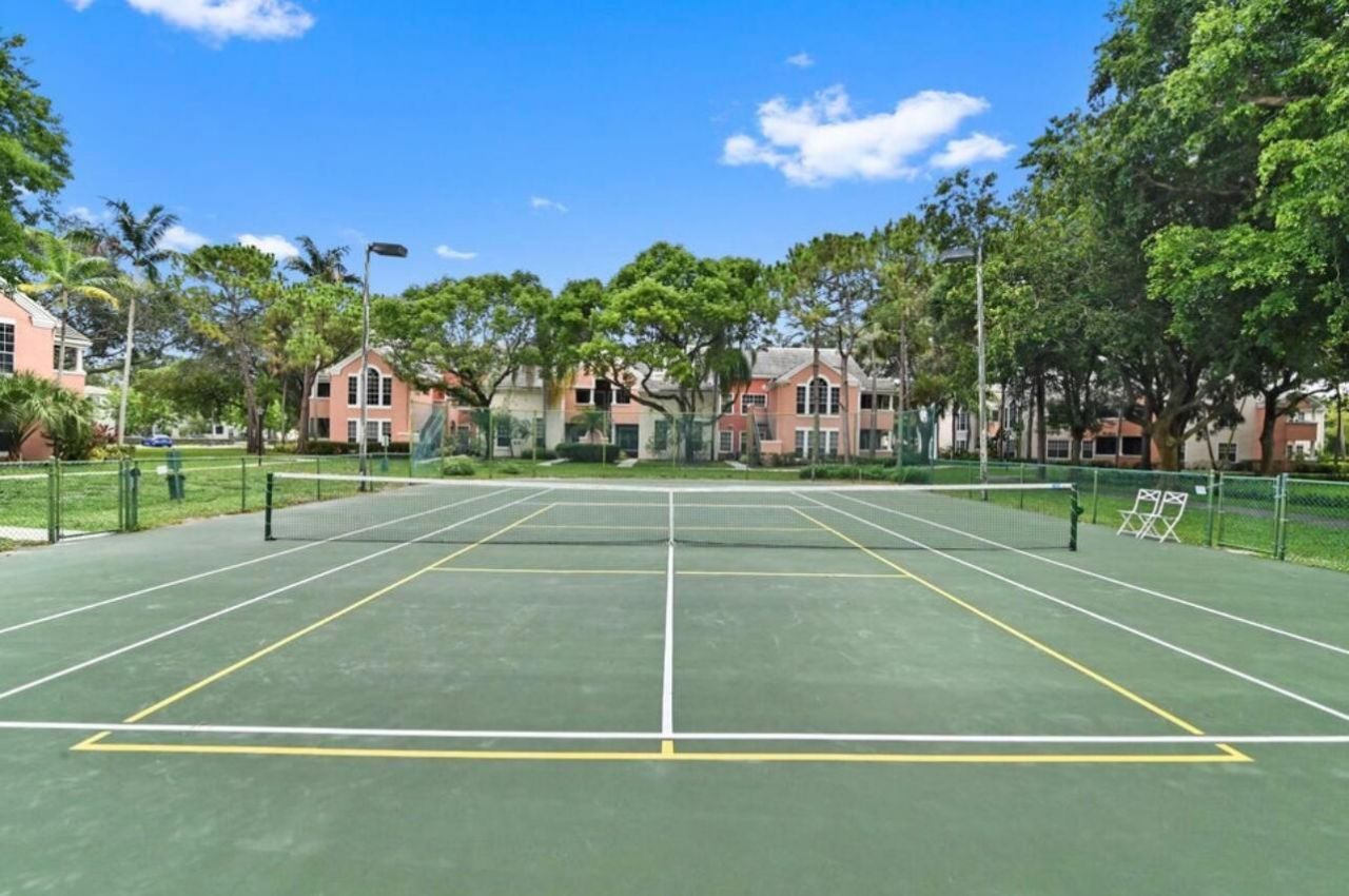 1055 Crystal Way, Unit J, Delray Beach, FL 33444 Photo