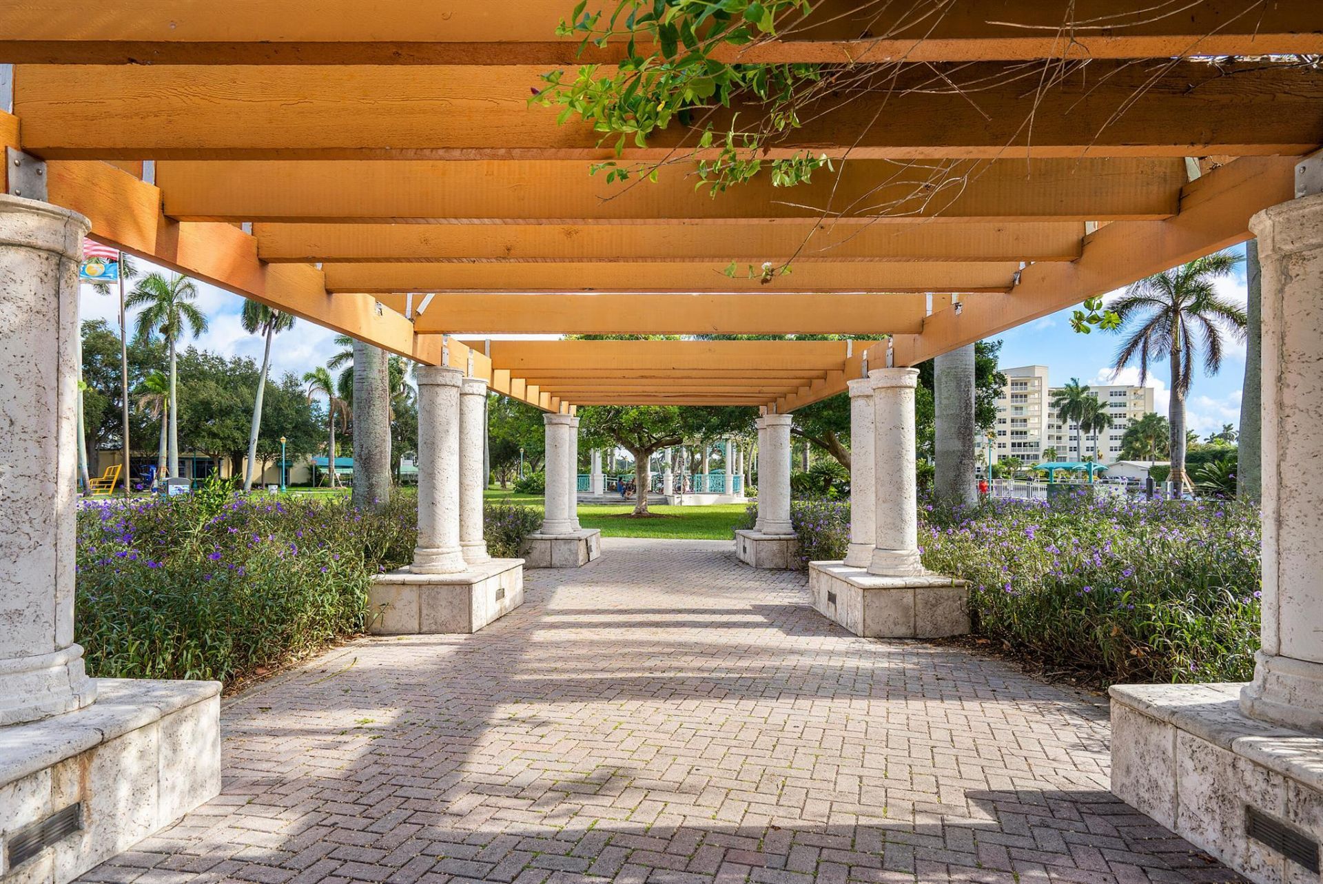 1055 Crystal Way, Unit J, Delray Beach, FL 33444 Photo