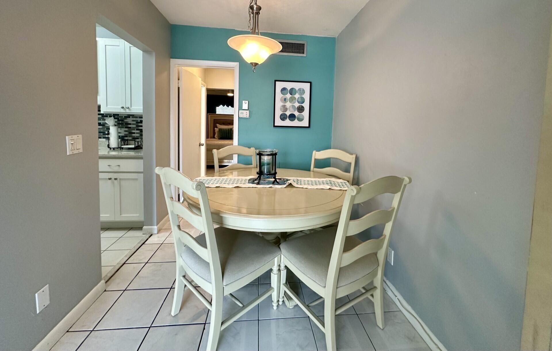 1001 NE 8th Avenue, Unit 102, Delray Beach, FL 33483 Photo