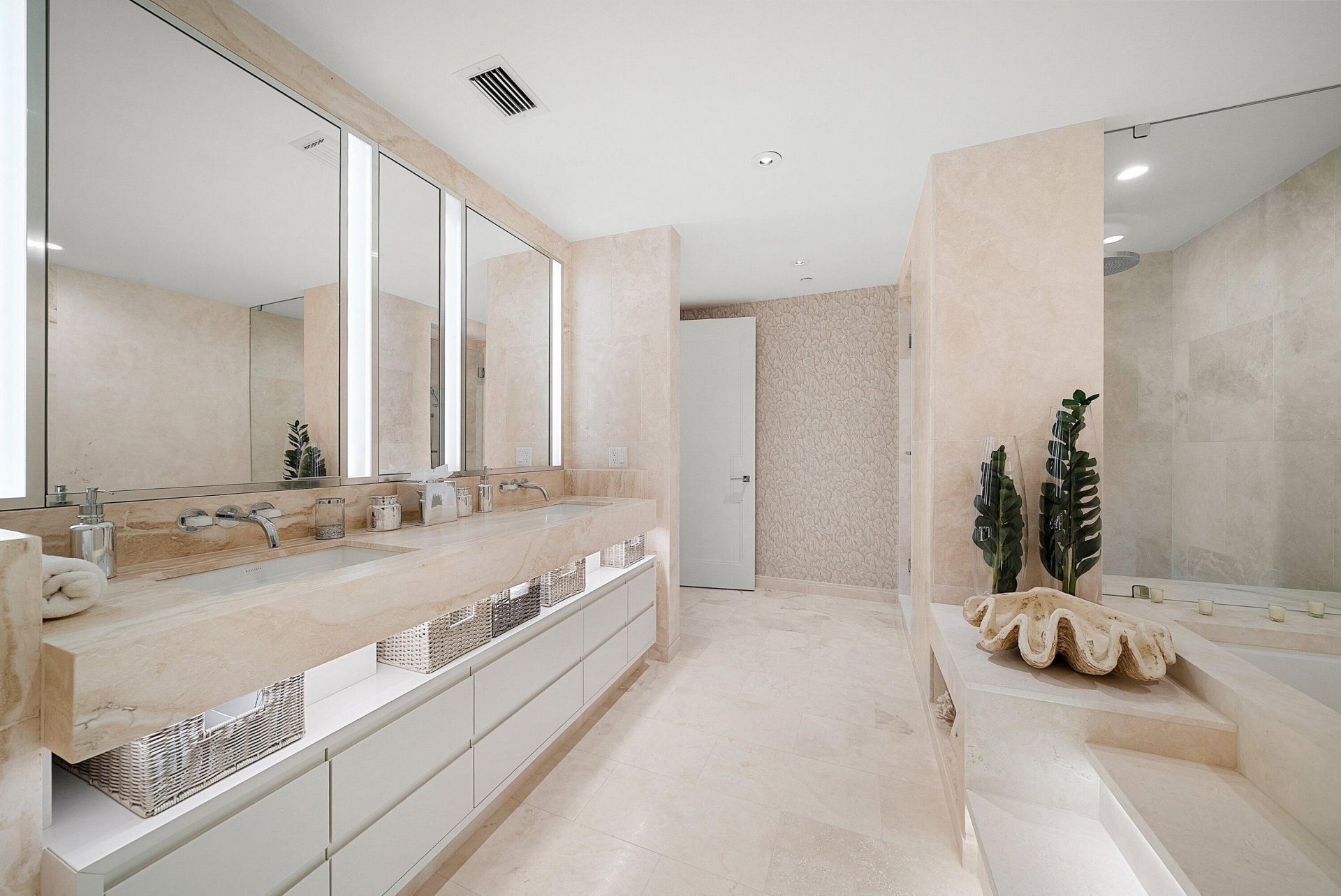 3550 S Ocean Boulevard, Unit 7c, South Palm Beach, FL 33480 Photo