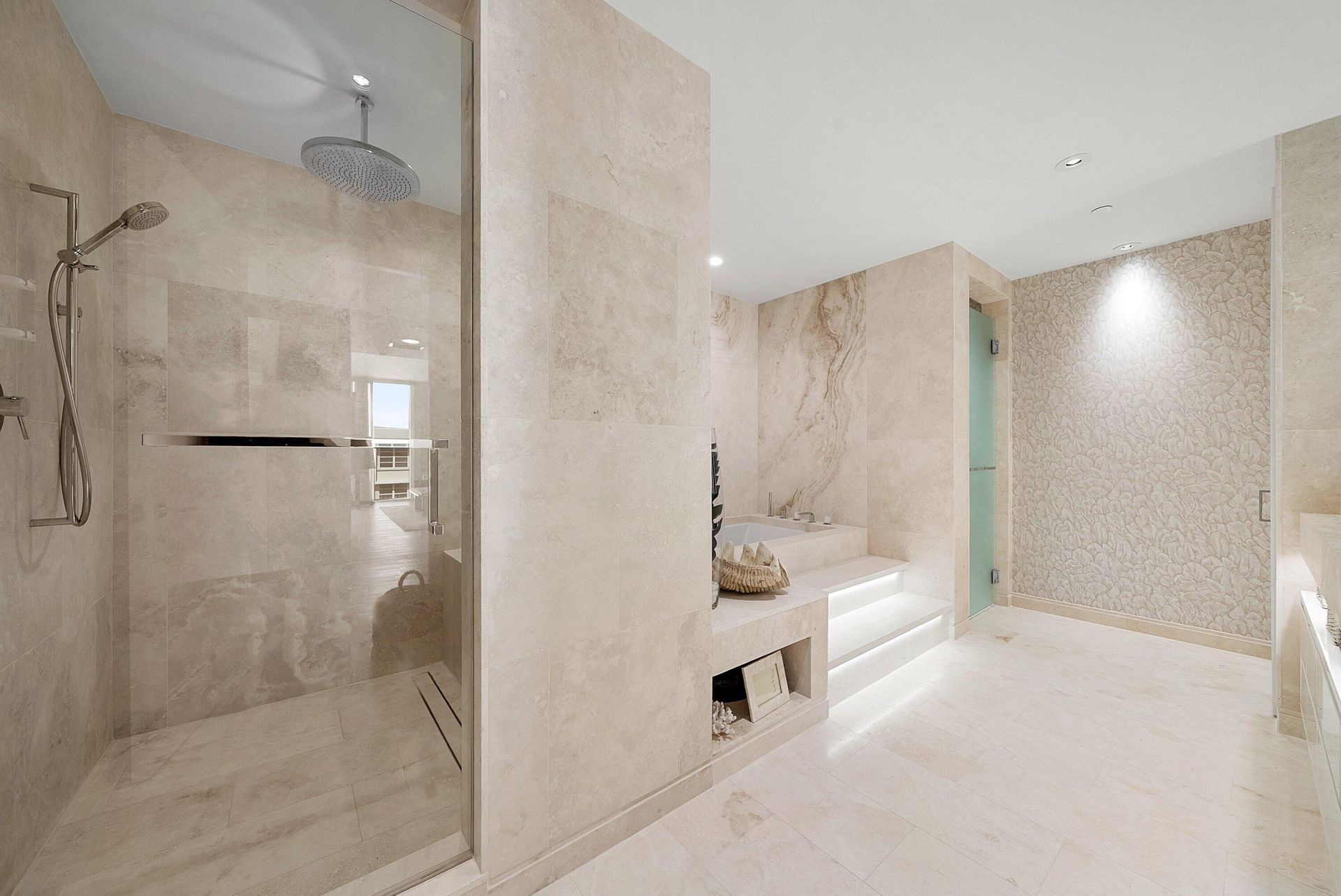 3550 S Ocean Boulevard, Unit 7c, South Palm Beach, FL 33480 Photo